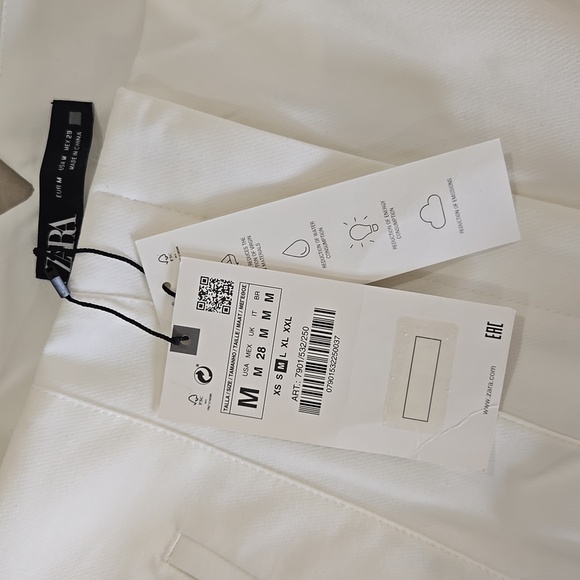 High-Wasted Pants - Picture 7 of 8